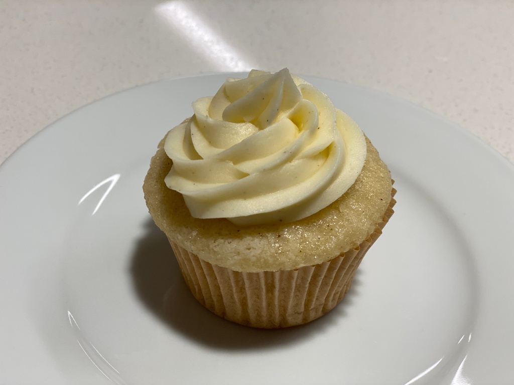 Ultra-Vanilla Cupcakes with Easy Vanilla Frosting
