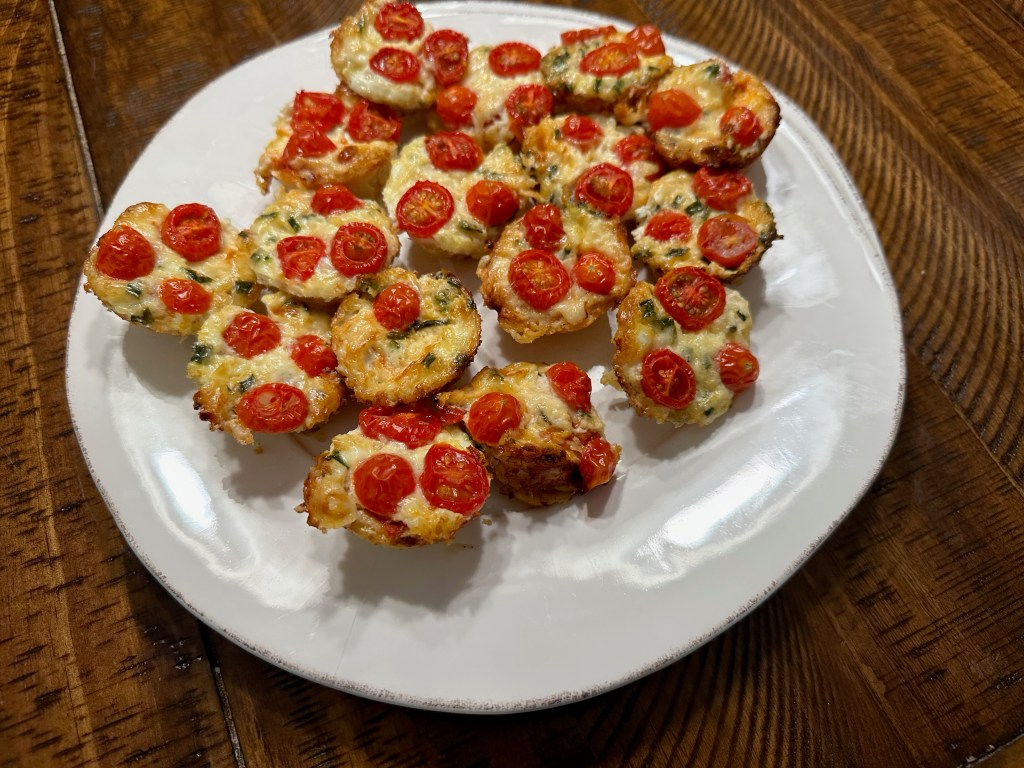 Red Pepper, Cheese, & Chive&nbsp;Tarlets