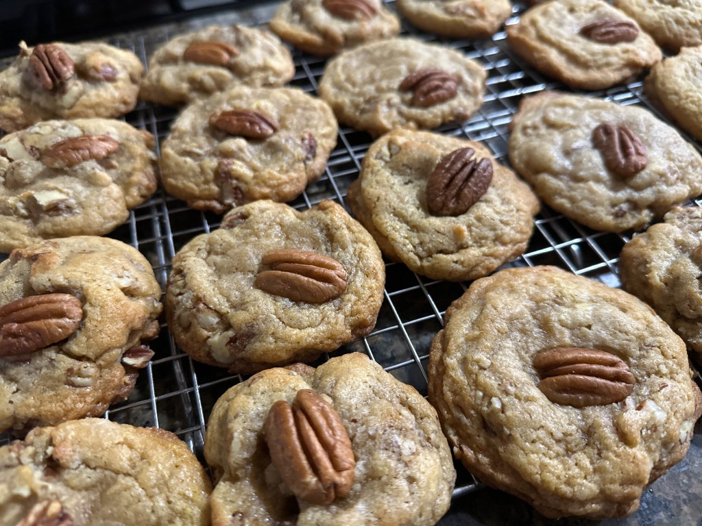 Butter Pecan Cookies